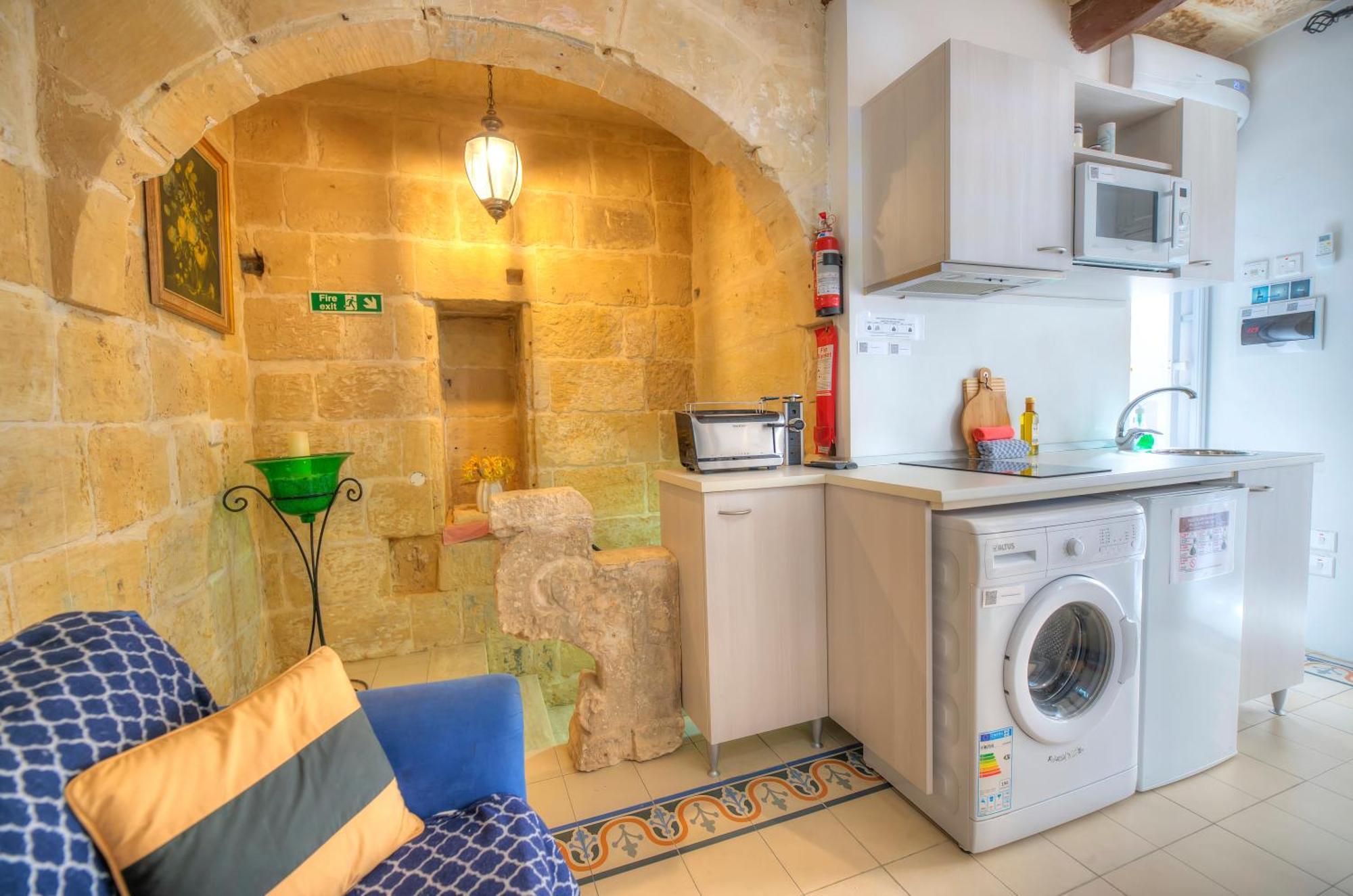 Charming House In The Heart Of Valletta Cpac1-3 Luaran gambar